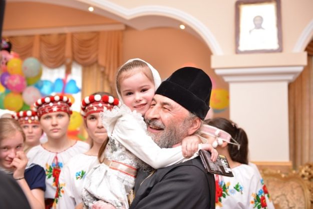 Blajenneyshiy_Mitr.Onufriy_Bancheny_Antipasha_19.04.2015