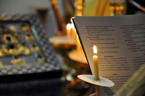 126366420_3720816_moleben23