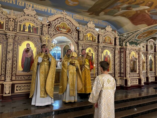 photo_5400271284631366150_y