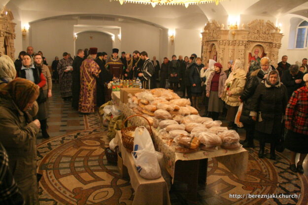 05-hramoviy_kompleks_rozhdestva_hristovogo_parastas-2-apr.-2016-g.-09-50